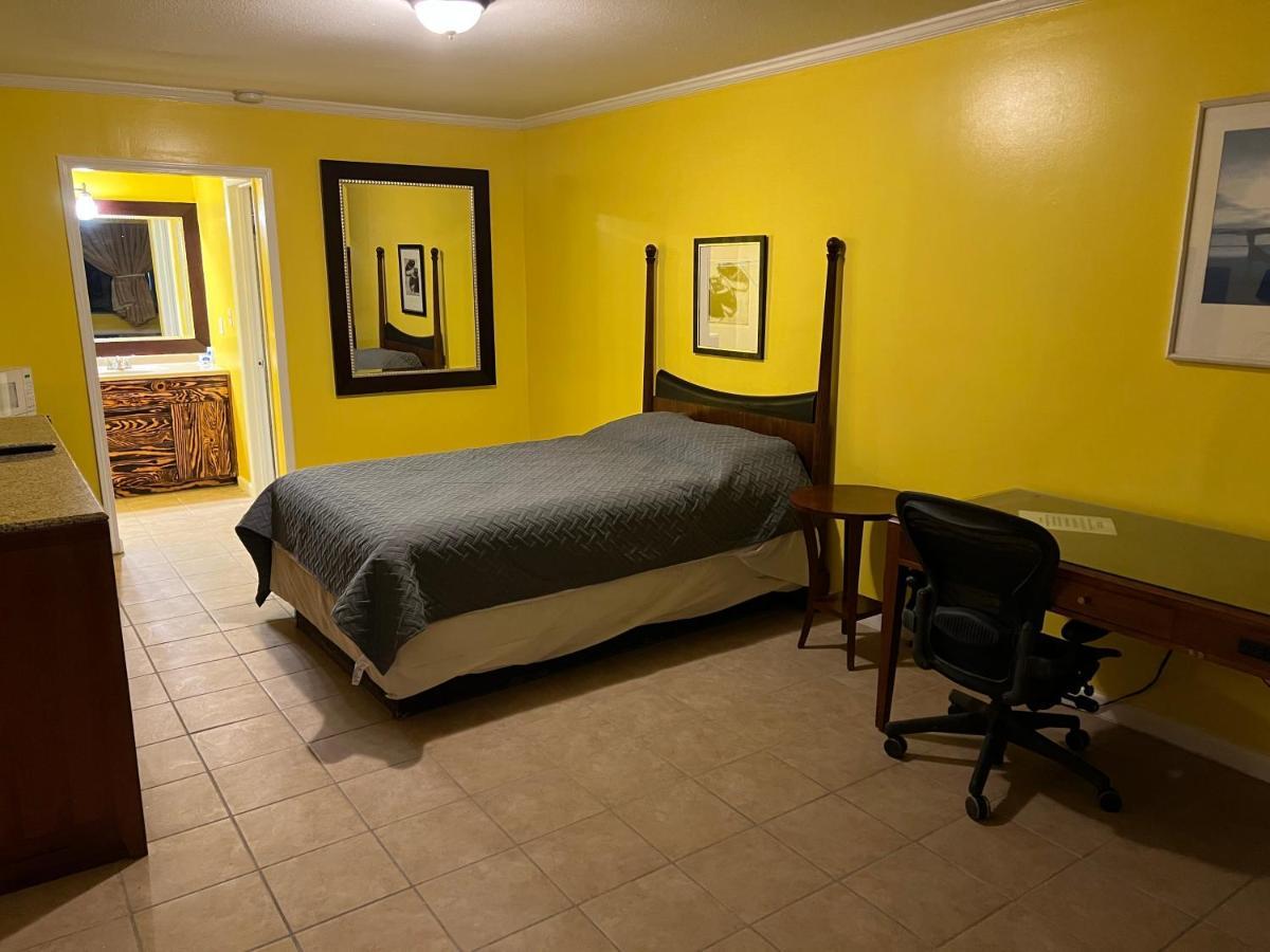 Dragon Inn & Suites Fayette エクステリア 写真