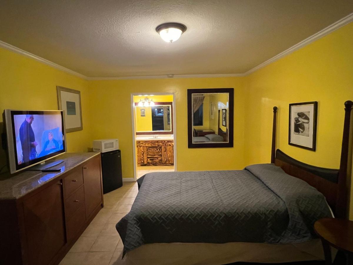 Dragon Inn & Suites Fayette エクステリア 写真