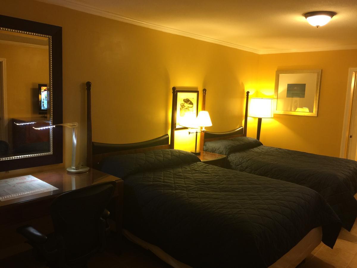 Dragon Inn & Suites Fayette エクステリア 写真