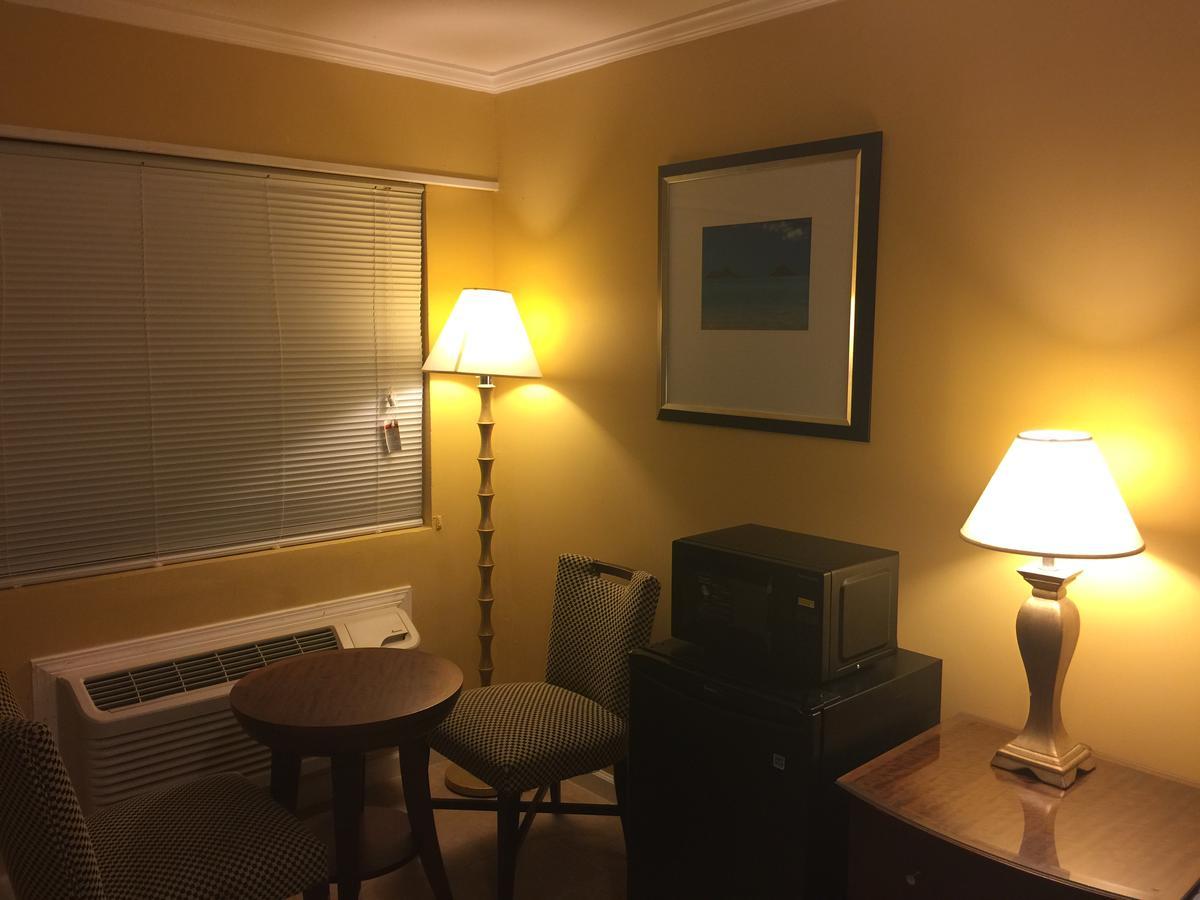 Dragon Inn & Suites Fayette エクステリア 写真